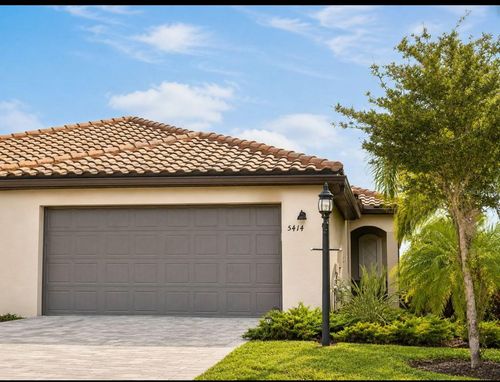 5414 Mystic Water Cv, LAKEWOOD RANCH, FL, 34211-1464 | Card Image