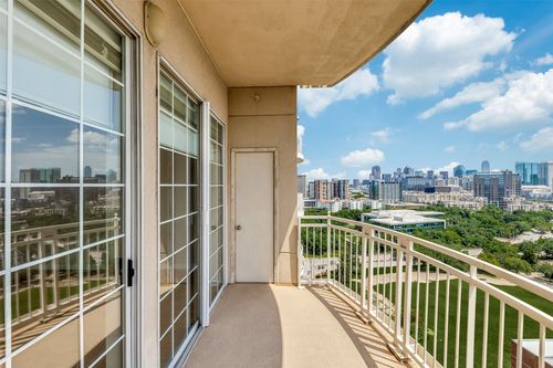 apt-1518-3225 Turtle Creek Blvd, Dallas, TX, 75219-5471 | Card Image