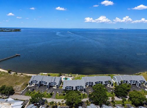 16-810 Bahia Del Sol Dr, RUSKIN, FL, 33570-3008 | Card Image