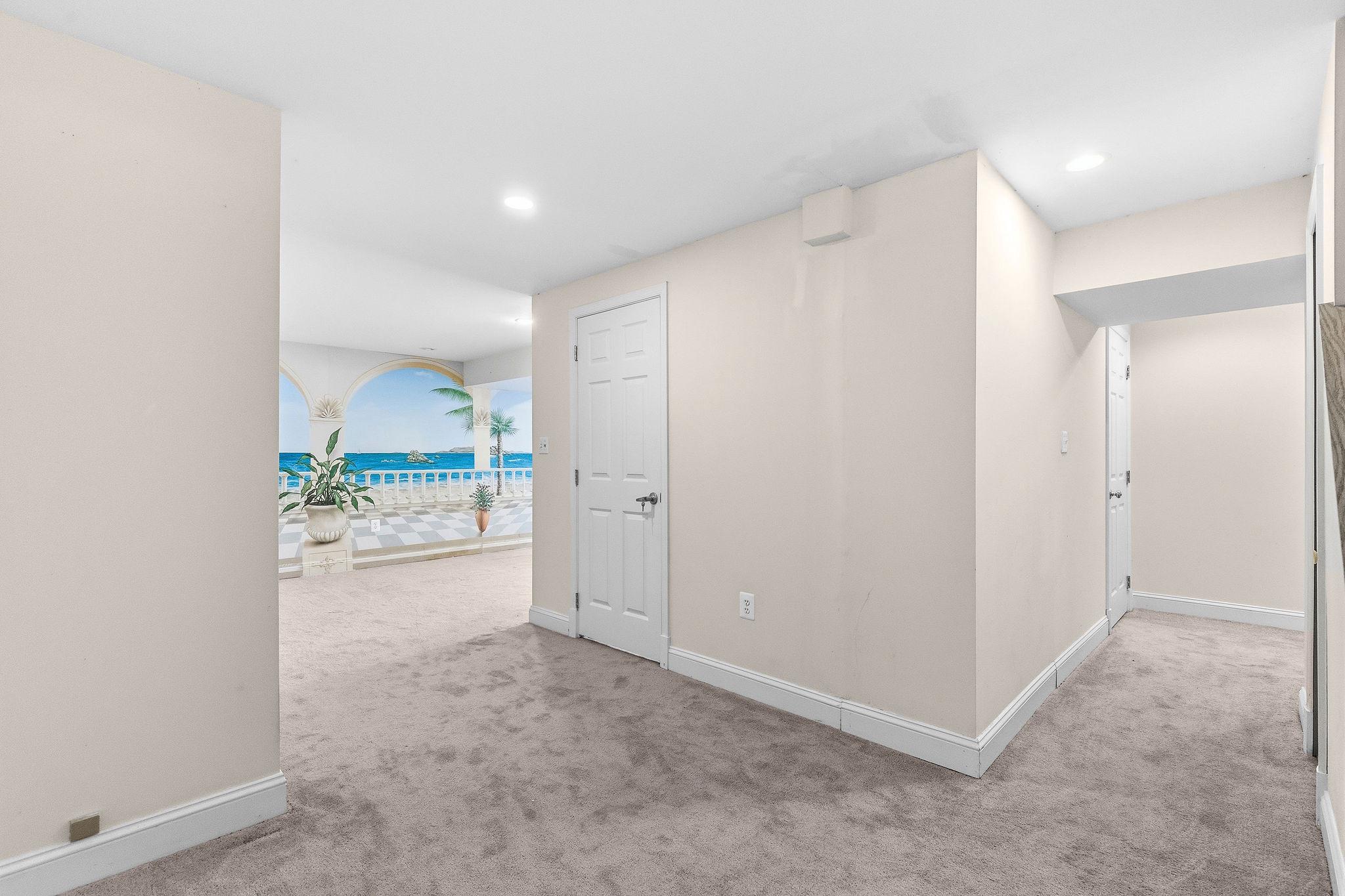 Residential in OWINGS MILLS 2