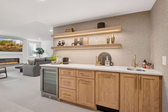 105 Walker Ave N, House other with 5 bedrooms, 5 bathrooms and null parking in Wayzata MN | Image 31