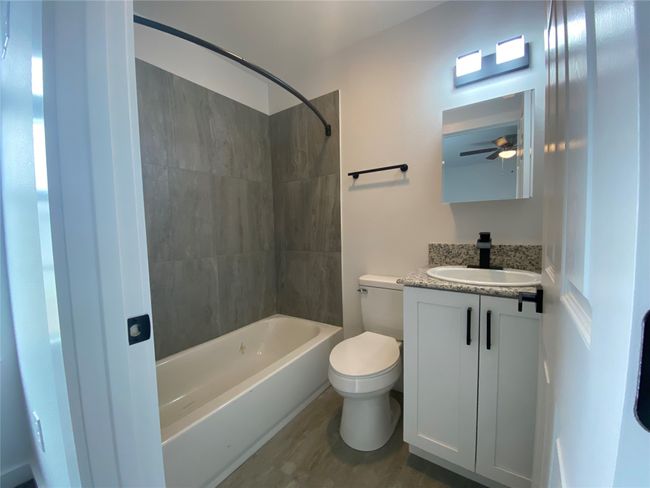 A - 365 Sunnyside Dr, Home with 3 bedrooms, 4 bathrooms and null parking in Trenton TX | Image 9