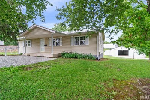 1271 S 950 E, Oakland City, IN, 47660-8404 | Card Image