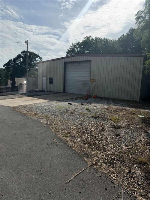 421 W. Fair Play Blvd. Boulevard, Fair Play, SC, 29643 | Card Image