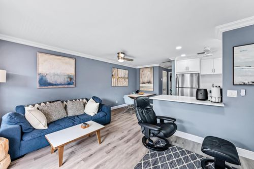 apt-a11-2600 Se Ocean Blvd, Stuart, FL, 34996-3422 | Card Image