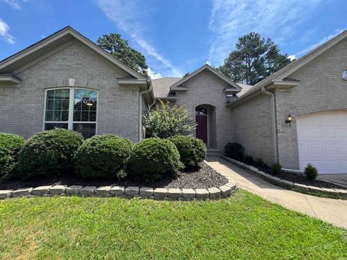 14412 Woodcreek Dr, Little Rock, AR, 72211-2916 | Card Image