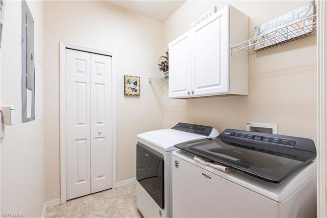 UNIT-203 - 16570 Goldenrod Ln, Condo with 3 bedrooms, 2 bathrooms and 1 parking in ALVA FL | Image 27