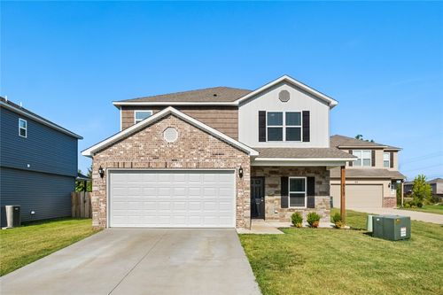 819 E Sparrow Cir, Fayetteville, AR, 72701-3194 | Card Image