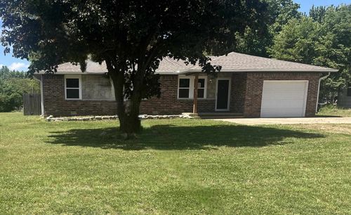 629 N Maple St., Douglass, KS, 67039 | Card Image