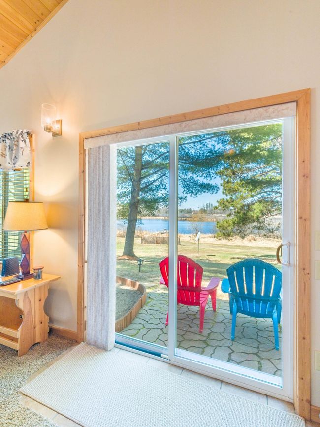 Patio with outstanding views. | Image 31
