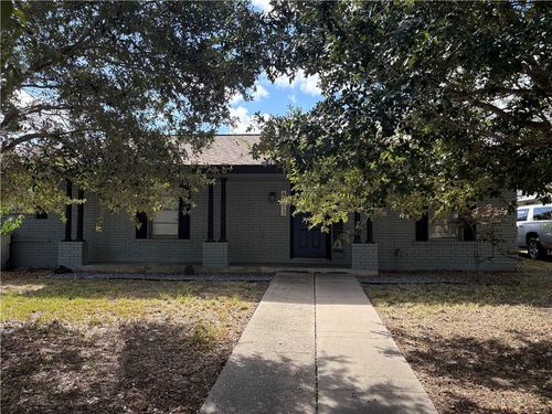 4013 Kingston Dr, Corpus Christi, TX, 78411-5016 | Card Image