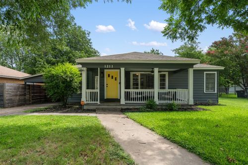 1211 S Church St, Georgetown, TX, 78626-6801 | Card Image