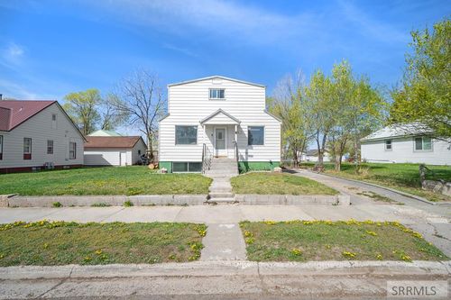 915 Ada Ave, Idaho Falls, ID, 83402-2123 | Card Image