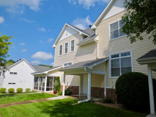 5735 Village Trl, Mound, MN, 55364-1664 | Card Image