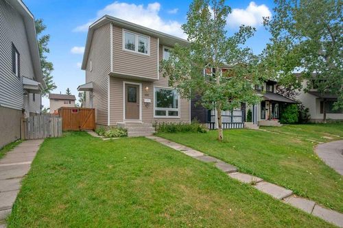 168 Castlegreen Close Ne, Calgary, AB, T3J1Y6 | Card Image