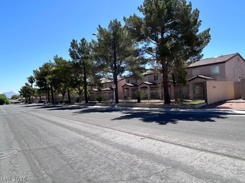 102-2501 Sierra Luna Ave, Las Vegas, NV, 89106-1578 | Card Image