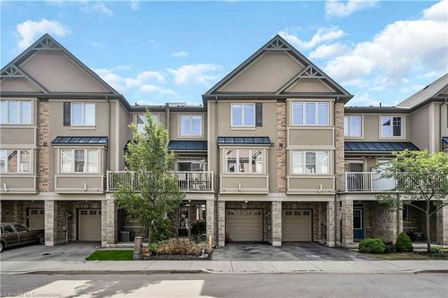 50-201 Westbank Trail, Hamilton, ON, L8J0H4 | Card Image