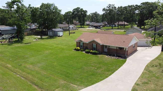 Lot to left of home is sold separately. | Image 34