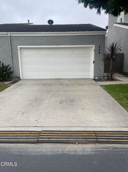 486 Harbor Lights Ln, Port Hueneme, CA, 93041-2147 | Card Image