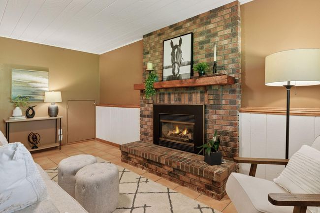 6160 Creek View Rdg, Townhouse with 3 bedrooms, 2 bathrooms and null parking in Minnetonka MN | Image 25