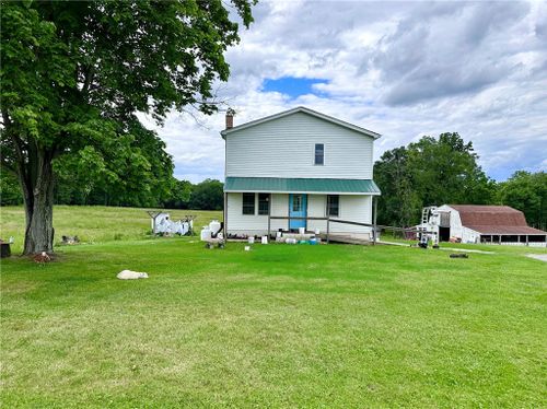 702 Burkey Rd, Enon Valley, PA, 16120-3112 | Card Image