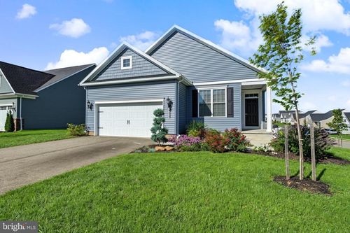 280 Patterson Dr, STEWARTSTOWN, PA, 17363-7774 | Card Image