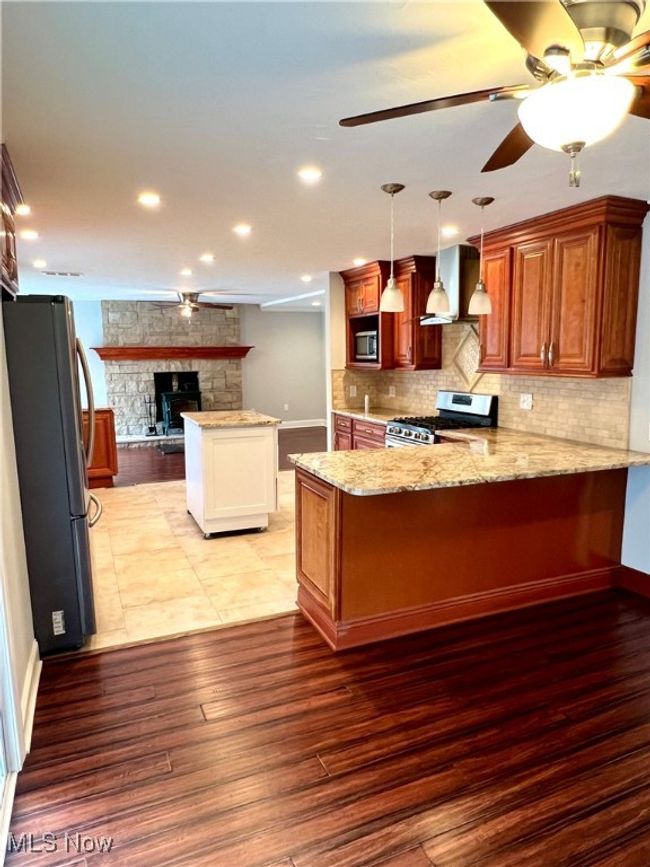 2118 W Royalton Rd, House other with 4 bedrooms, 3 bathrooms and null parking in Broadview Heights OH | Image 10