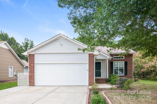 4713 Jacquelyne Dr, Indian Trail, NC, 28079-9402 | Card Image