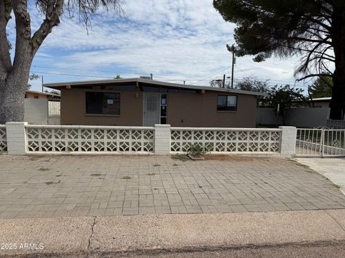 249 W Brown Dr, Sierra Vista, AZ, 85635-3013 | Card Image