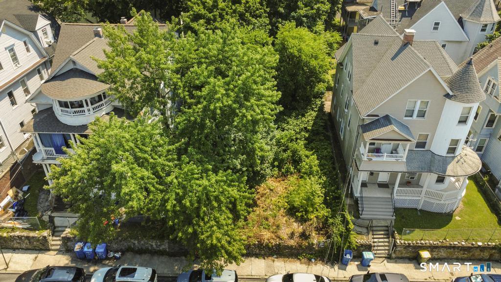 Land in Waterbury 2