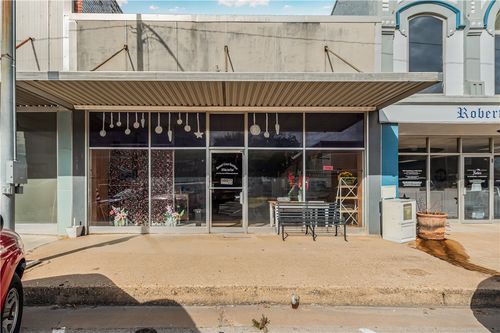 116 W 4th Street, Hearne, TX, 77859 | Card Image