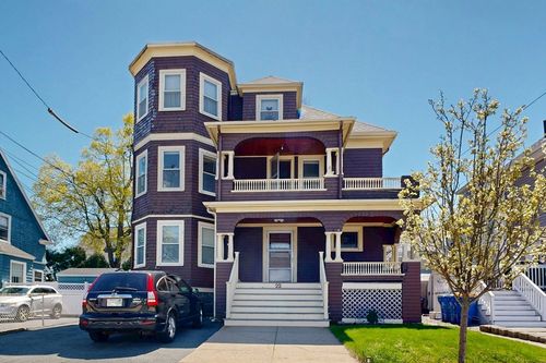 22 Adams St, Winthrop, MA, 02152-2924 | Card Image