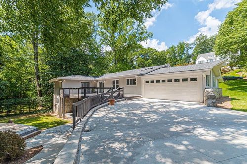 4523 Runnemede Rd Nw, Atlanta, GA, 30327-3458 | Card Image