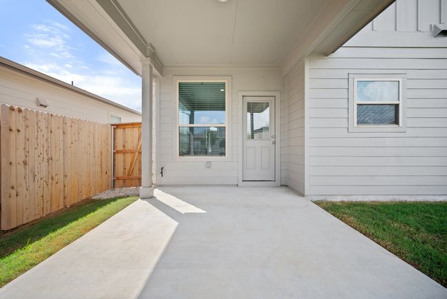 134 White Horses Dr, House other with 4 bedrooms, 4 bathrooms and 4 parking in Kyle TX | Image 5
