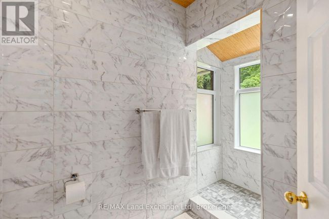 14519 Elginfield Rd, House other with 3 bedrooms, 3 bathrooms and 10 parking in Lucan ON | Image 28