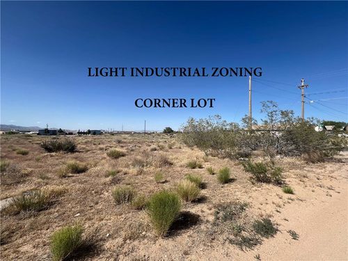 311 Berry Avenue, Kingman, AZ, 86401 | Card Image