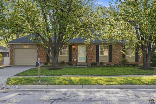 3506 Sw Mission Ave, Topeka, KS, 66614 | Card Image