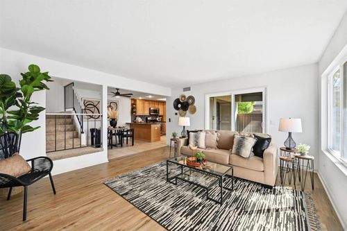 10219 Kerrigan St, Santee, CA, 92071-1269 | Card Image