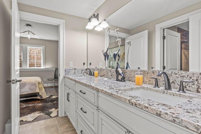 1379 Red Bud Ct, Condo with 3 bedrooms, 4 bathrooms and null parking in Powell OH | Image 51