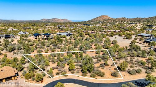 14330 N Three Sisters Dr, Prescott, AZ, 86305-9629 | Card Image