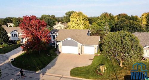 291 Bobwhite Cir, Dakota Dunes, SD, 57049-5332 | Card Image