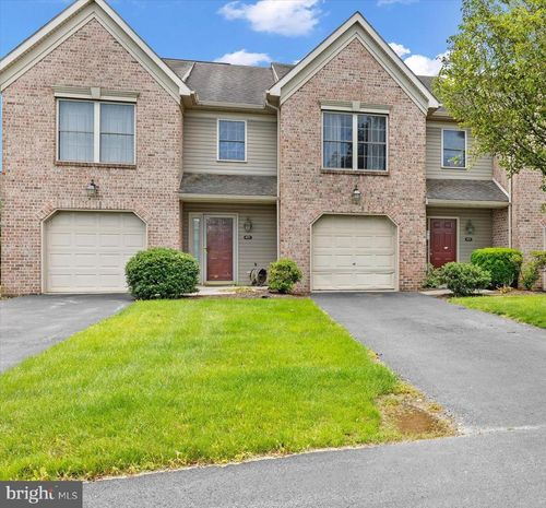 453 Stonehedge Ln, MECHANICSBURG, PA, 17055-7010 | Card Image
