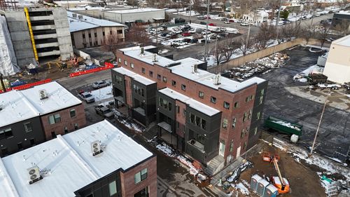 unit-302-443 W 400 N, Salt Lake City, UT, 84103-2153 | Card Image