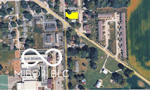 323 Central Ave, Lapel, IN, 46051-9662 | Card Image