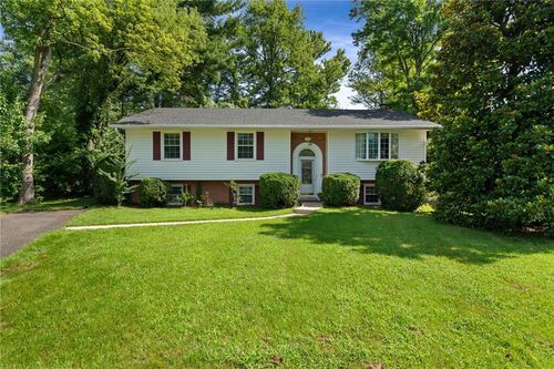 8502 Woodbine Ln, ANNANDALE, VA, 22003-2245 | Card Image