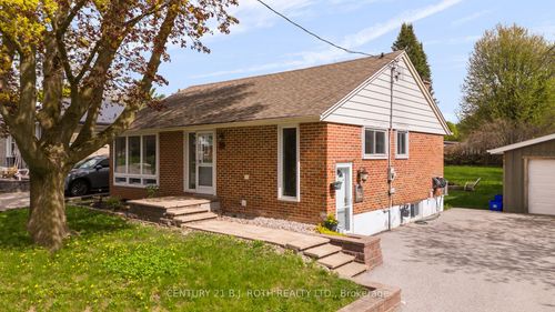 main-level-243 Wellington St E, Barrie, ON, L4M2E4 | Card Image