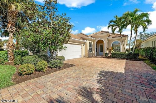 7842 Orvieto Ct, NAPLES, FL, 34114-2626 | Card Image