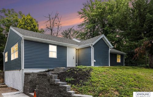 803 Avenue H, Plattsmouth, NE, 68048-1258 | Card Image