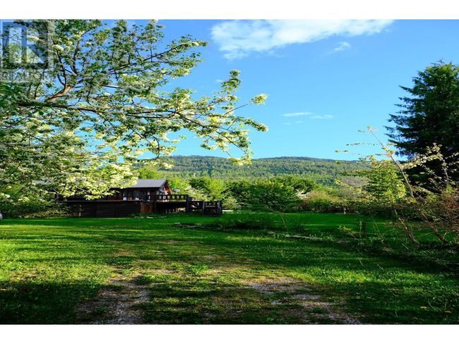 4061 Torry Rd, House other with 3 bedrooms, 2 bathrooms and 12 parking in Eagle Bay BC | Image 11