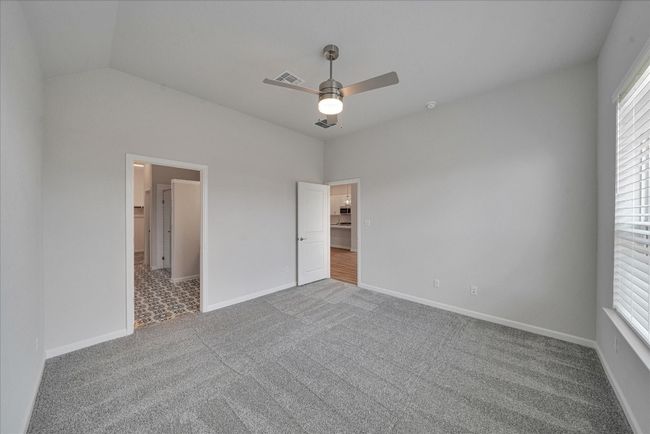 147 Cibolo Creek Loop, House other with 3 bedrooms, 2 bathrooms and 4 parking in Bastrop TX | Image 14
